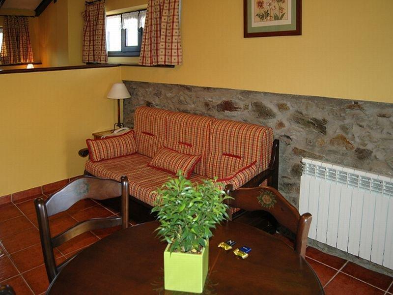 Apartamentos Casona de la Paca Cudillero Habitación foto